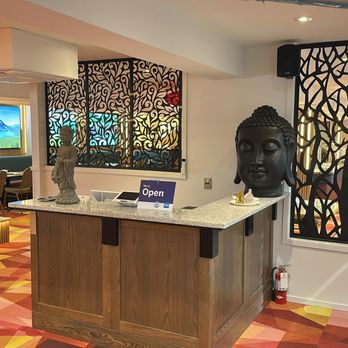 Banff Asian-Indian Buffet - Buffets Near Me - Banff, Alberta