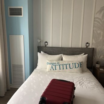 Margaritaville Hotel - Queen bed - Hotels Near Me - San Diego, California Margaritaville Hotel - Queen bed - Hotels Near Me - San Diego, California