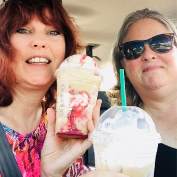 Starbucks - Coffee & Tea Near Me - Virginia Beach, Virginia