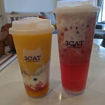 3Catea - Mango Sweet Dew (left), Cheese Strawberry (right) - Bubble Tea Near Me - Milpitas, California