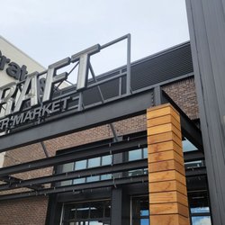CRAFT Beer Market Southcentre - Front entry