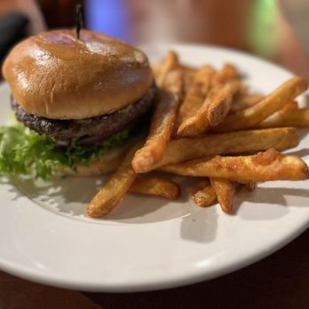 Slanted Tree Kitchen & Taproom - Another shot of my burger - Burgers Near Me - Fairfield, California