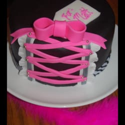 Sweetie's Cakery - This is the cake Kaci made for my lingerie shower before I got married. It was just as delicious as it looked and then some!