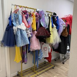 Fancy Feet Dance Academy & Parties - Costumes