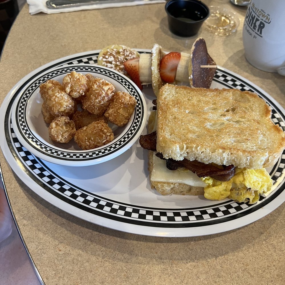Downtown Diner - Breakfast sandwich with tots - Diners Near Me - Celebration, Florida Downtown Diner - Breakfast sandwich with tots - Diners Near Me - Celebration, Florida