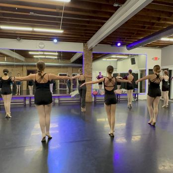 Moves Dance Studio, Inc | Dance Classes Wheaton, IL - Dance Studios Near Me - Wheaton, Illinois Moves Dance Studio, Inc | Dance Classes Wheaton, IL - Dance Studios Near Me - Wheaton, Illinois