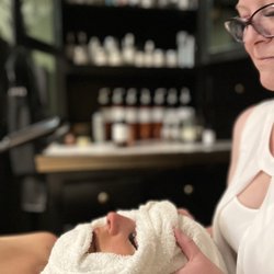 Vyleta Aesthetics - Ahhhh, Can you feel that sensation of a warmed towel on your face? Every facial and body treatment includes MANY! What an amazing gift!