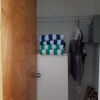 Captain Pip's Marina & Hideaway - Closet - Boating Near Me - Marathon, Florida