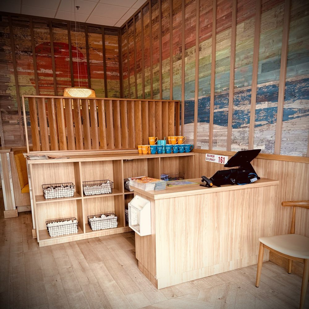 Broken Yolk Cafe - Cashier/Hostess Desk - American Near Me - Phoenix, Arizona Broken Yolk Cafe - Cashier/Hostess Desk - American Near Me - Phoenix, Arizona