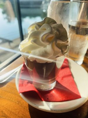 Gilda's Skaneateles by null