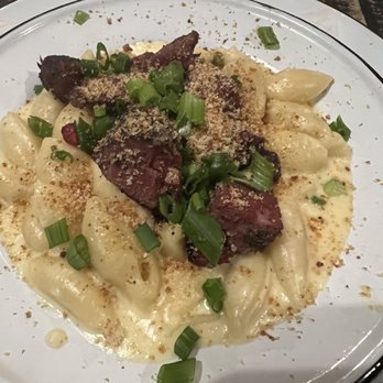 Batch & Brine - Mac & Cheese with pastrami - Burgers Near Me - Lafayette, California Batch & Brine - Mac & Cheese with pastrami - Burgers Near Me - Lafayette, California