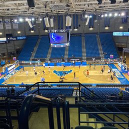 Waiting for UB Bulls - Bowling Green game to start Waiting for UB Bulls - Bowling Green game to start