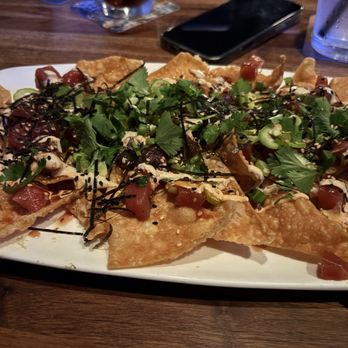 Yard House - Poke Nachos - New American Near Me - Costa Mesa, California