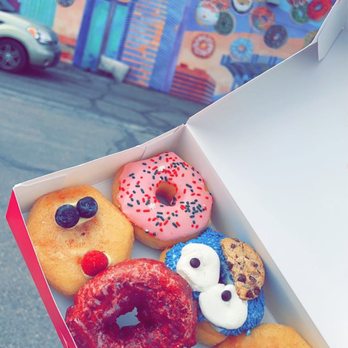 Amy's Donuts - Homer Donut, Apple donut, Cookies and Cream Donut, Cookie Monster Donut, Red Velvet Donut, Cream Brûlée Donut - Donuts Near Me - Tucson, Arizona Amy's Donuts - Homer Donut, Apple donut, Cookies and Cream Donut, Cookie Monster Donut, Red Velvet Donut, Cream Brûlée Donut - Donuts Near Me - Tucson, Arizona