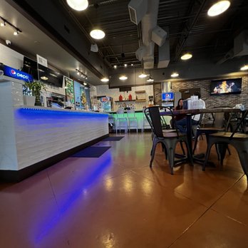 bb.q Chicken Westheimer - Chicken Wings Near Me - Houston, Texas