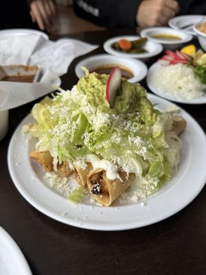 Carnitas Michoacan by null