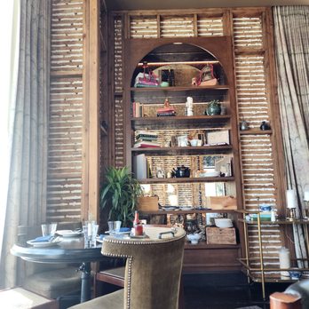 LSXO - Inside of restaurant - Vietnamese Near Me - Huntington Beach, California LSXO - Inside of restaurant - Vietnamese Near Me - Huntington Beach, California