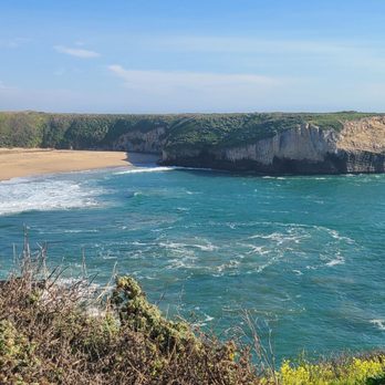 Shark Fin Cove - Beaches Near Me - Davenport, California Shark Fin Cove - Beaches Near Me - Davenport, California