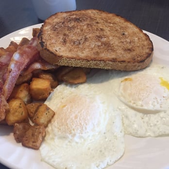 Smitty's - Two eggs, bacon, hash browns & toast - Breakfast & Brunch Near Me - Osoyoos, British Columbia