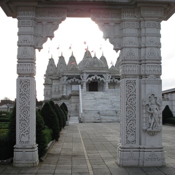 BAPS Shri Swaminarayan Mandir - Hindu Temples Near Me - Neasden, XGL