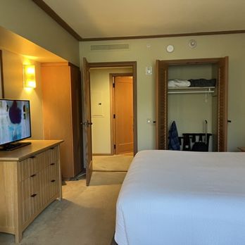 Suncadia Resort - Bedroom - Resorts Near Me - Cle Elum, Washington