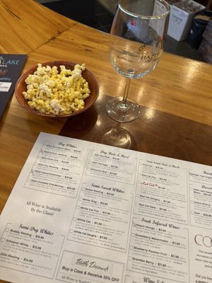 Hazlitt 1852 Vineyards by null