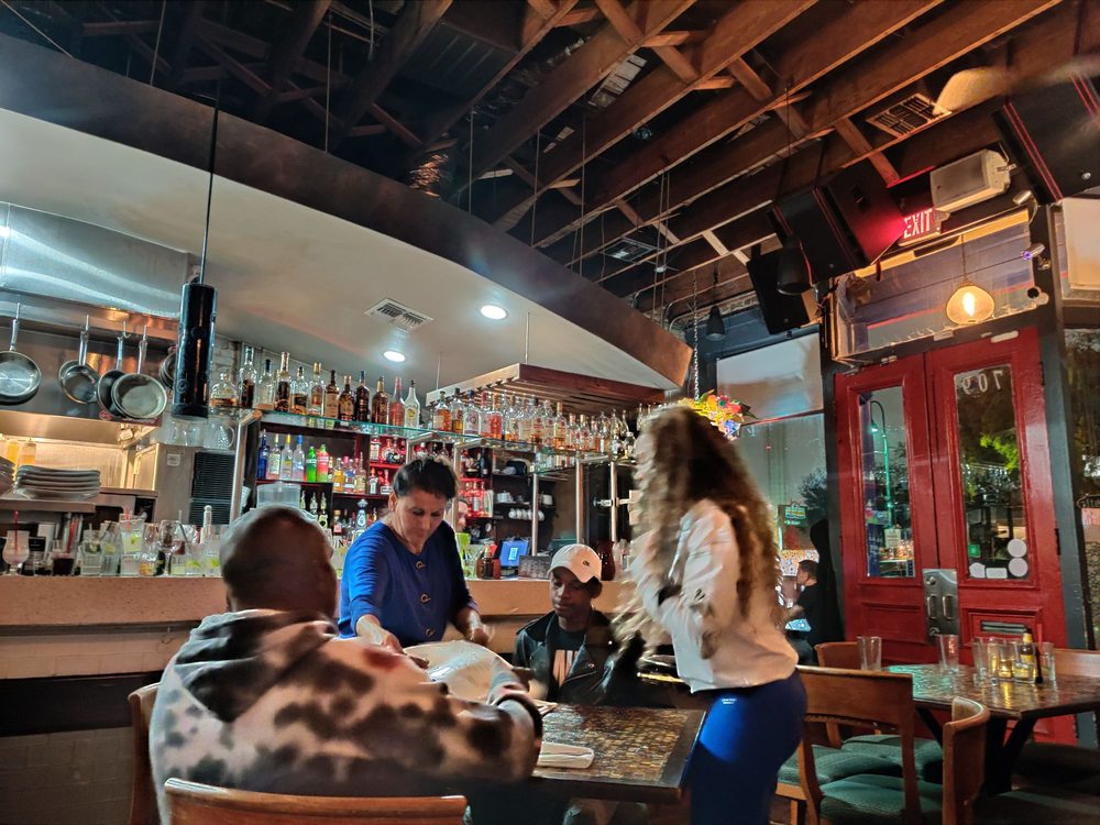 Azuca Nuevo Latino