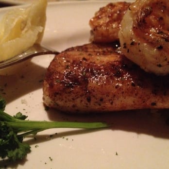 Pappadeaux Seafood Kitchen - Mahi mahi. - Seafood Near Me - Houston, Texas Pappadeaux Seafood Kitchen - Mahi mahi. - Seafood Near Me - Houston, Texas