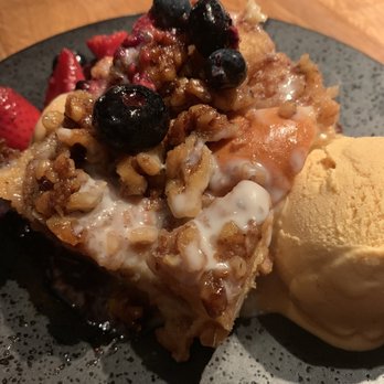 Vein At Kaka'ako - Bread pudding - Mediterranean Near Me - Honolulu, Hawaii Vein At Kaka'ako - Bread pudding - Mediterranean Near Me - Honolulu, Hawaii