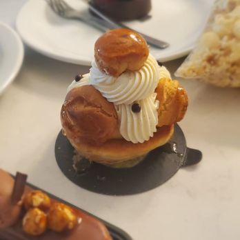 Moulin - St. Honore - Bakeries Near Me - Newport Beach, California