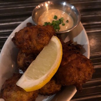 Blue Collar - Comfort Food Near Me - Miami, Florida
