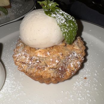 A PCH - Apple tart - Breakfast & Brunch Near Me - Long Beach, California