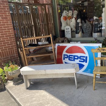 August Antiques - Antiques Near Me - Houston, Texas