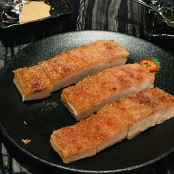 Mott 32 - Crispy roasted pork belly - Chinese Near Me - Las Vegas, Nevada Mott 32 - Crispy roasted pork belly - Chinese Near Me - Las Vegas, Nevada