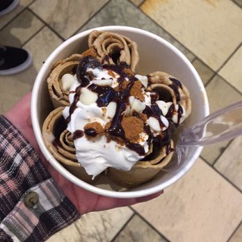 Dream Ice Cream - Espresso Rolled Ice Cream - Ice Cream & Frozen Yogurt Near Me - Broomfield, Colorado