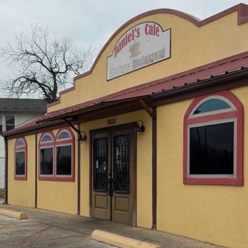Daniel's Cafe - Mexican Near Me - San Antonio, Texas
