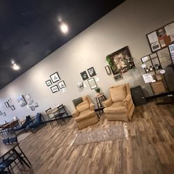 Perisseia Coffeehouse - Sitting area