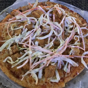Portside Tavern - Buffalo chicken pizza - American Near Me - Hyannis, Massachusetts Portside Tavern - Buffalo chicken pizza - American Near Me - Hyannis, Massachusetts
