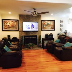 OFFS - FRANCIS HOUSE: Relaxation and Entertainment Room