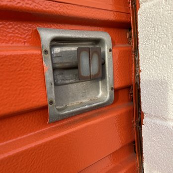 Public Storage - Unlocked unit that can be used to access other units! - Self Storage Near Me - Orange, California