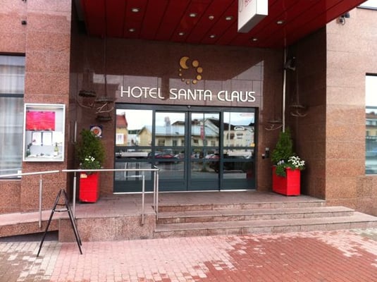 Santa's Hotel Santa Claus by null