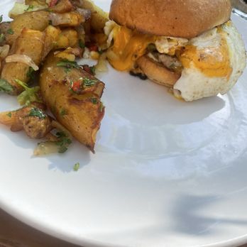 The Vig - Breakfast Sandwich - American Near Me - Phoenix, Arizona