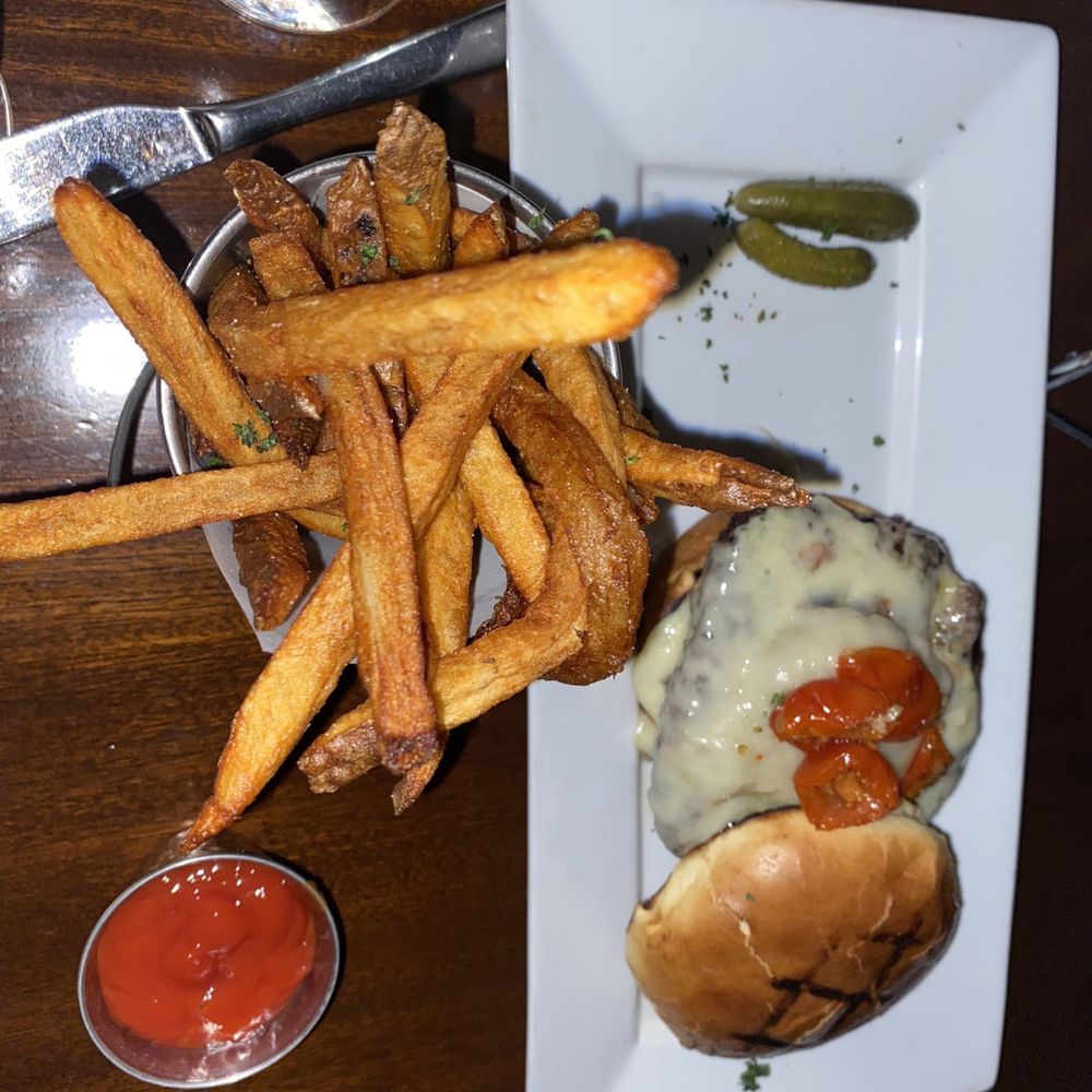 Flatiron Restaurant - Prime Angus Burger French Fries - Steakhouses Near Me - Brooklyn, New York