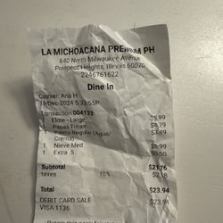 La Michoacana Premium- Prospect Heights - Why do they charge an extra $.50? we we didnt order anything extra! please check your receipts!!! they are robbing the customers.