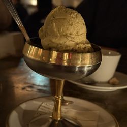 Strada Pizza Bar - Pistachio gelato