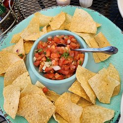 The Tiki Bar - Chips and pico