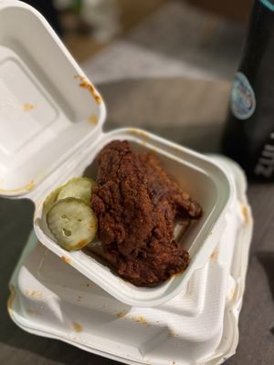 Dave's Hot Chicken by null