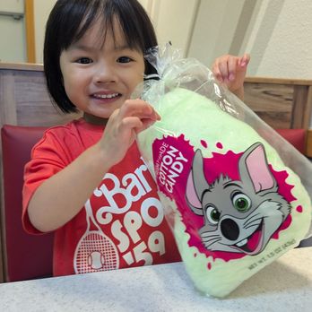 Chuck E. Cheese - Someone was happy to try the cotton candy - Pizza Near Me - San Diego, California