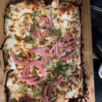 Escape Craft Brewery - Revenge of the Hatch Pizza- Detroit Style - Breweries Near Me - Redlands, California Escape Craft Brewery - Revenge of the Hatch Pizza- Detroit Style - Breweries Near Me - Redlands, California