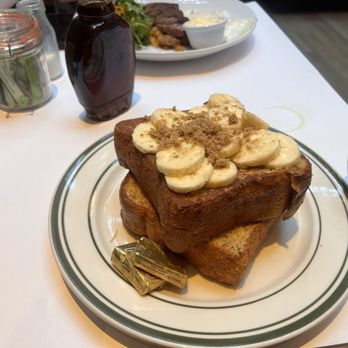 The Shed Restaurant - Mohegan Sun CT - brioche French toast - Comfort Food Near Me - Uncasville, Connecticut The Shed Restaurant - Mohegan Sun CT - brioche French toast - Comfort Food Near Me - Uncasville, Connecticut